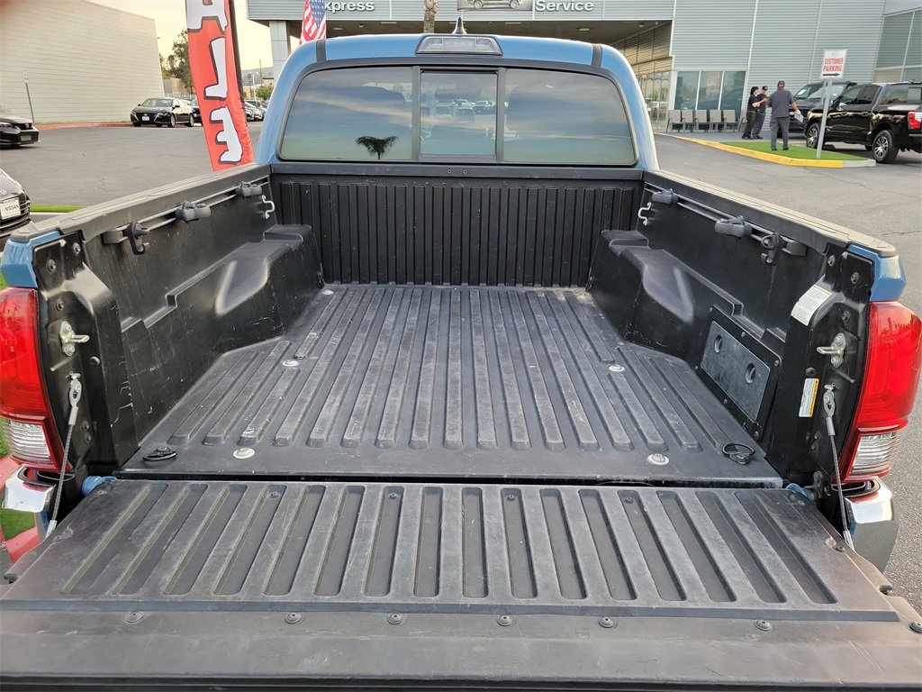 Used 2019 Toyota Tacoma SR5 image 21