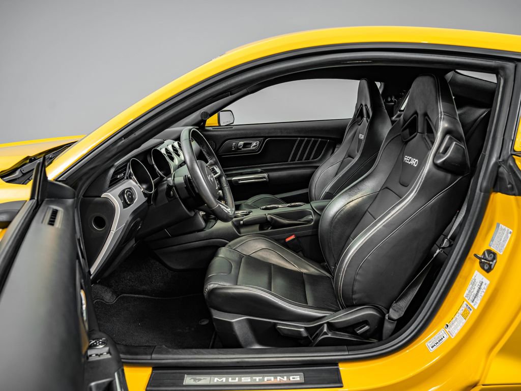 Used 2015 Ford Mustang GT Premium w/ Equipment Group 401A RWD image 34