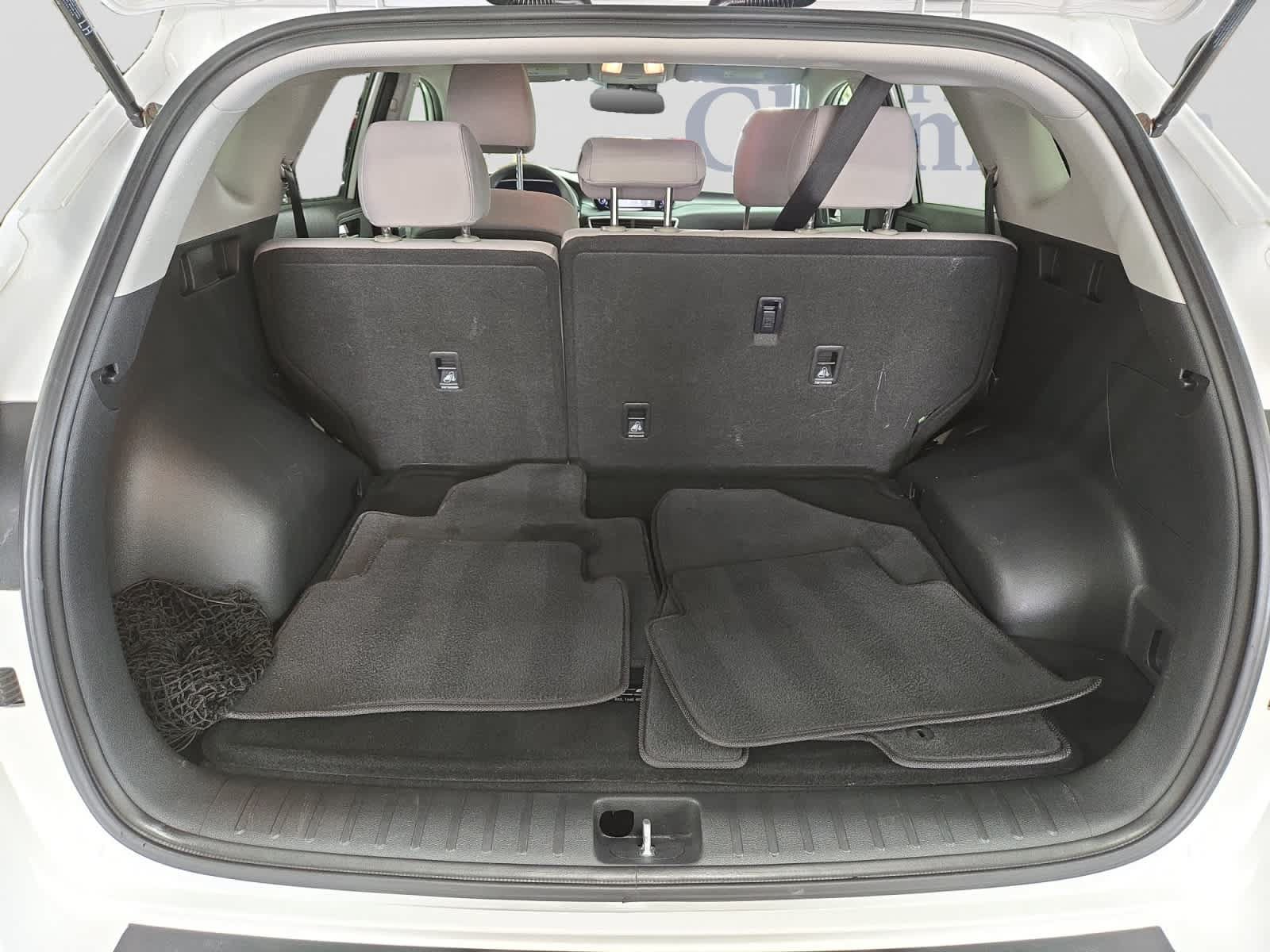 Used 2019 Hyundai Tucson SE w/ Cargo Package AWD/4WD image 4
