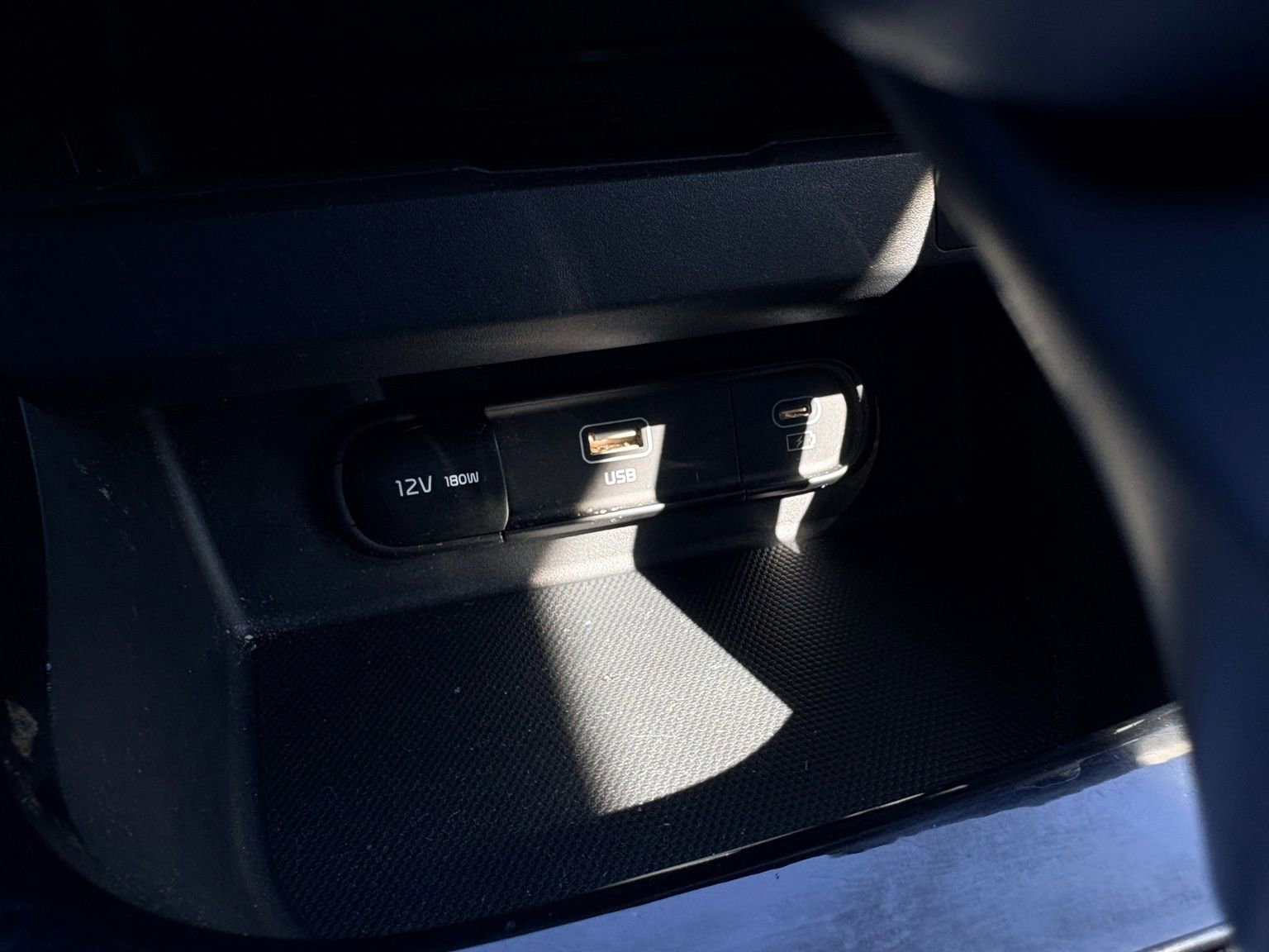 Used 2024 Kia Seltos SX image 23