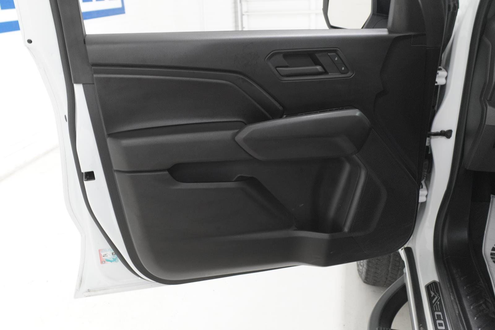 Used 2023 Chevrolet Colorado Trail Boss w/ LPO, Dark Essentials Package AWD/4WD image 10