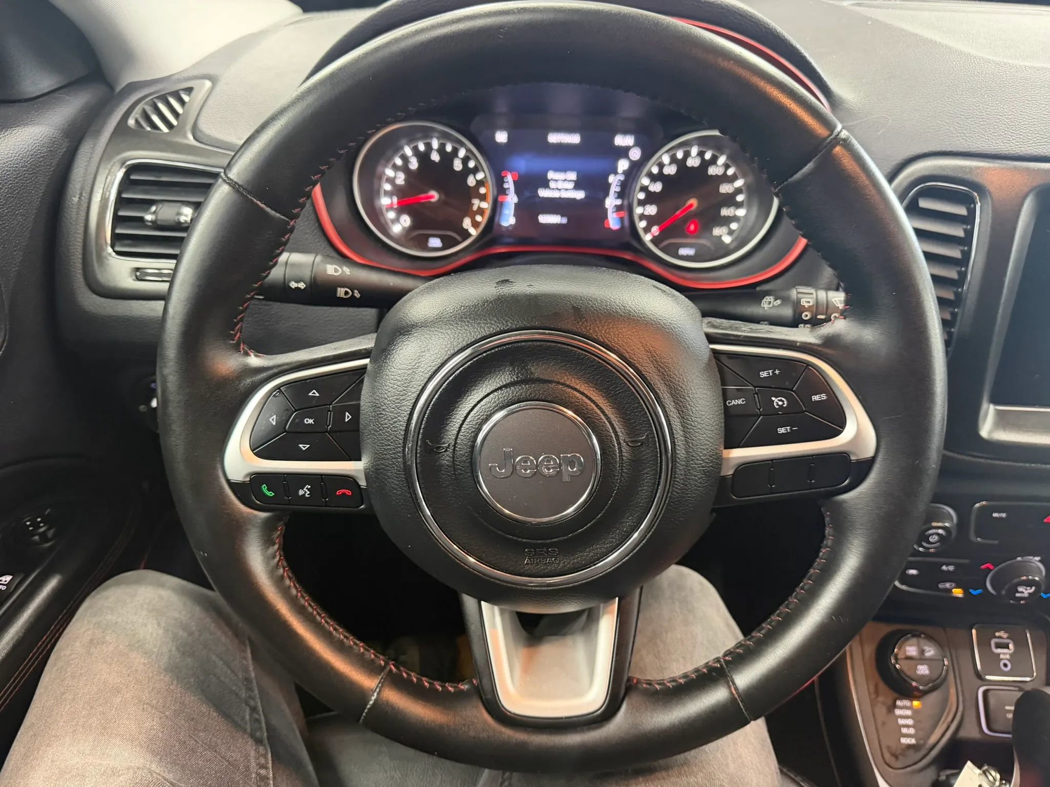 Used 2017 Jeep Compass Trailhawk w/ Leather Interior Group image 12