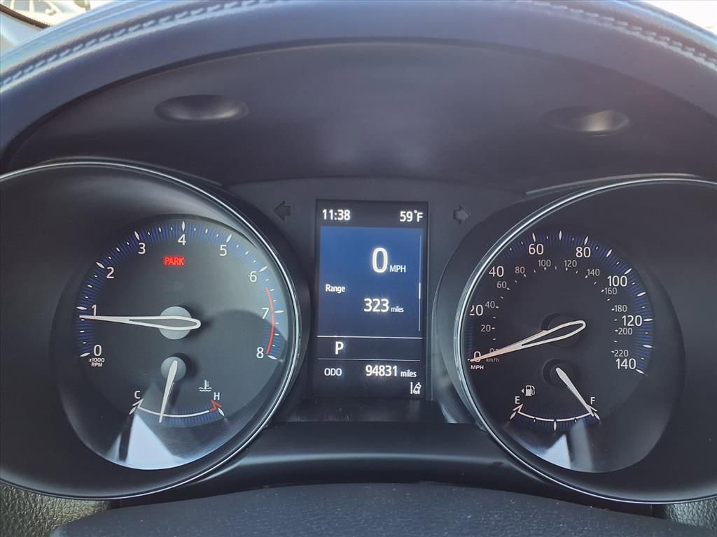 Used 2021 Toyota C-HR XLE image 31