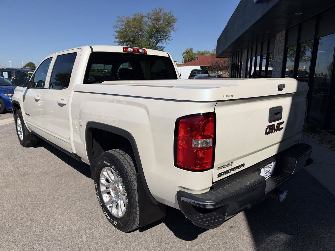 Used 2014 GMC Sierra 1500 SLE w/ SLE Value Package AWD/4WD image 5
