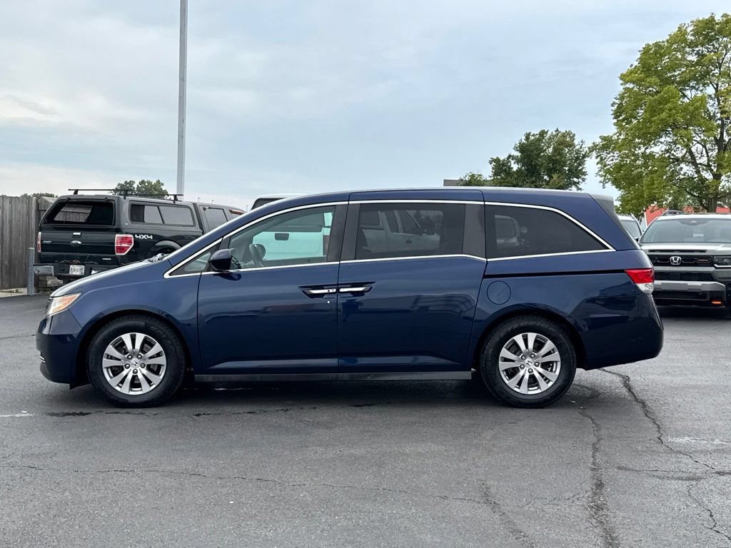 Used 2016 Honda Odyssey EX image 4
