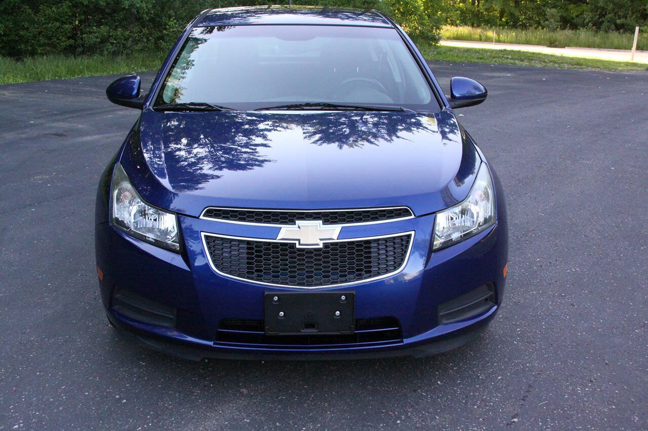 Used 2012 Chevrolet Cruze LT FWD image 4