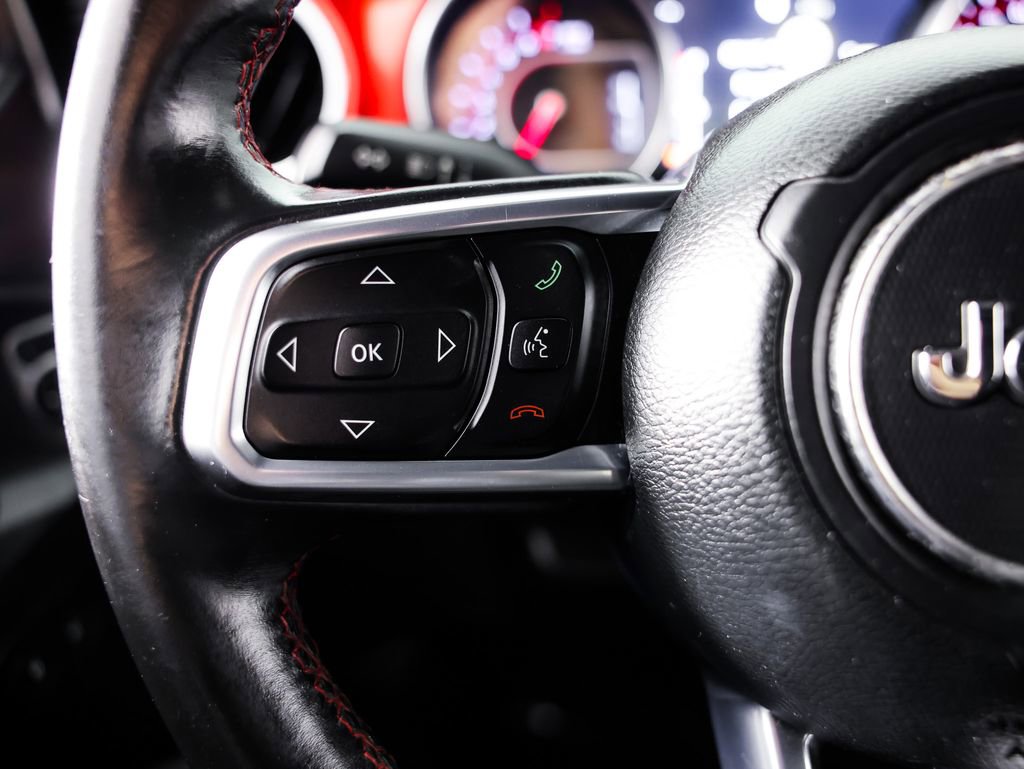 Used 2018 Jeep Wrangler Unlimited Rubicon image 35