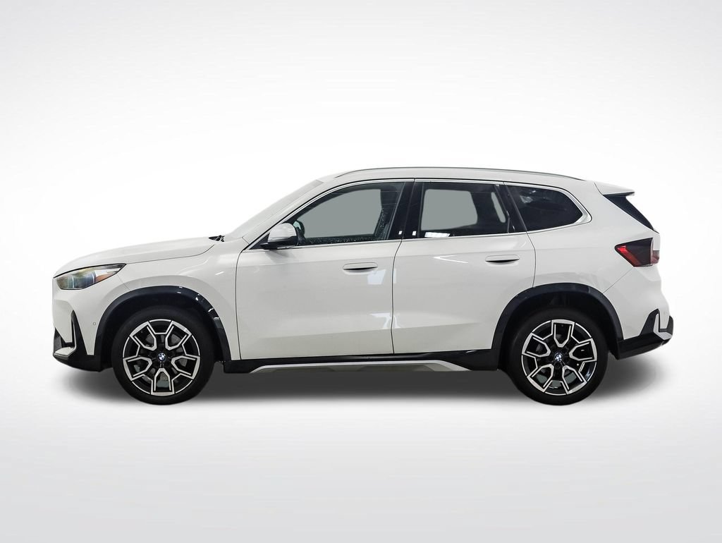Certified 2023 BMW X1 xDrive28i AWD/4WD image 2