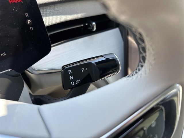 New 2025 Volvo EX90 Plus w/ Protection Package Premier AWD/4WD image 15