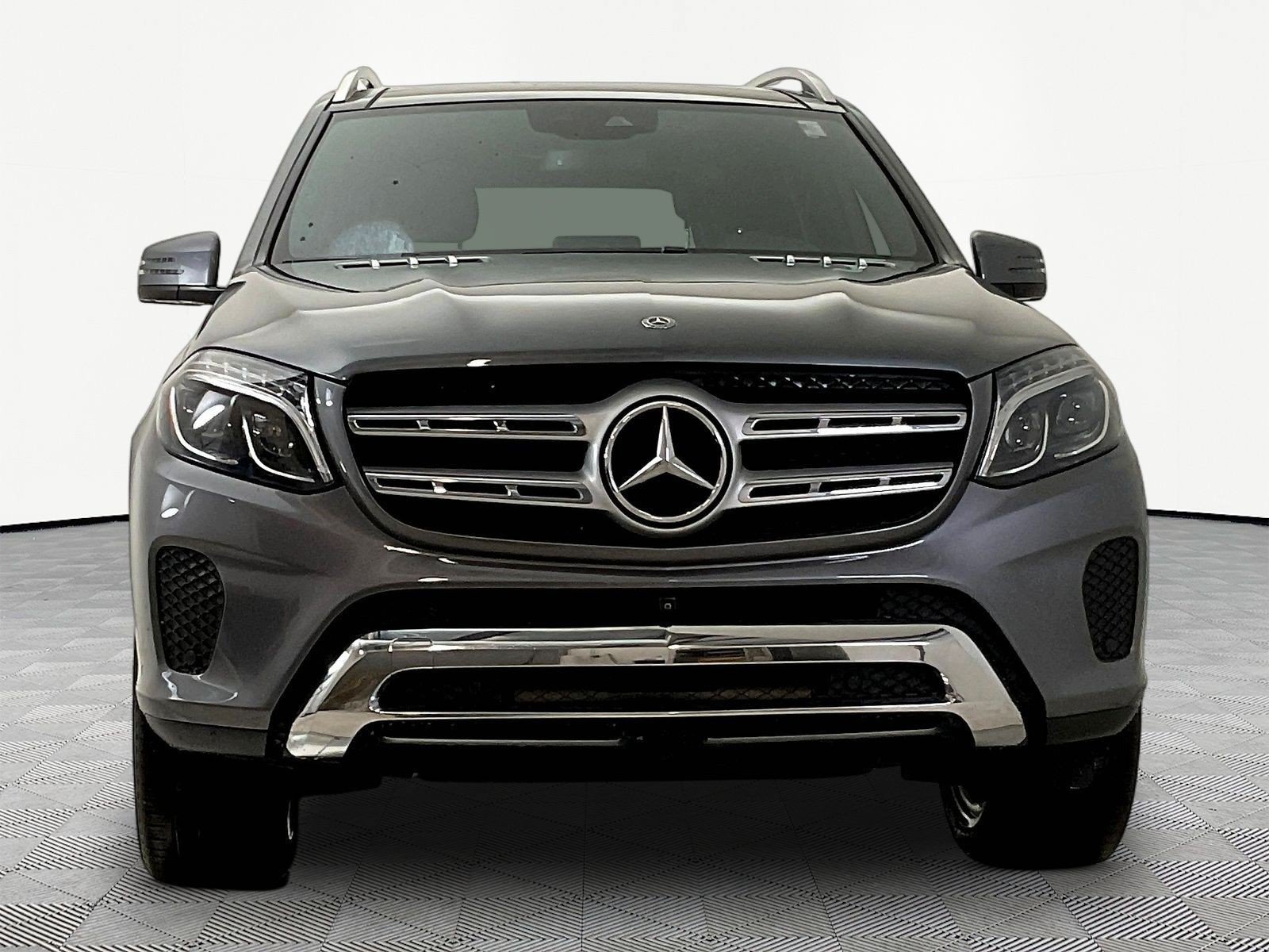Used 2019 Mercedes-Benz GLS 450 4MATIC image 2