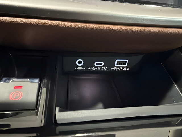 Certified 2025 Subaru Outback Touring AWD/4WD image 25