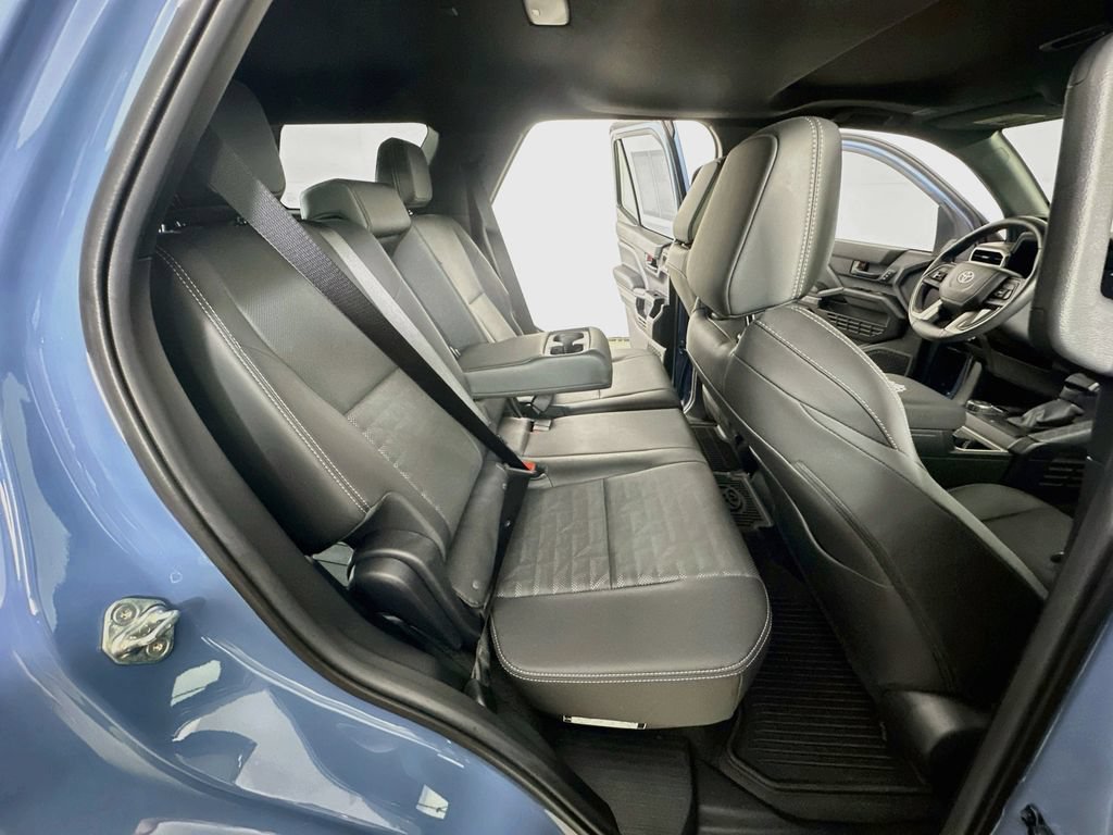 Used 2025 Toyota 4Runner TRD Sport Premium RWD image 11