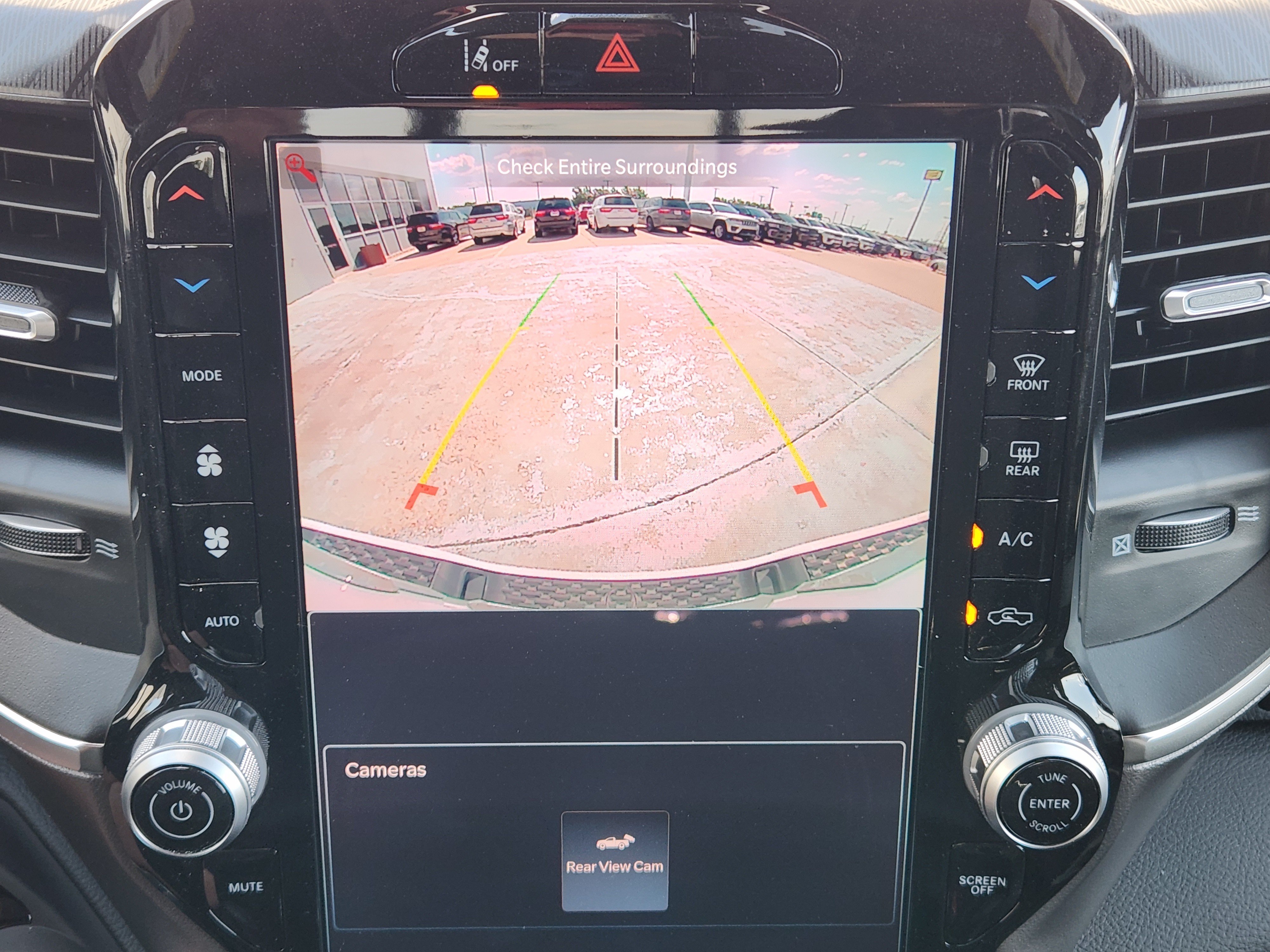 New 2026 RAM 1500 Big Horn AWD/4WD image 15