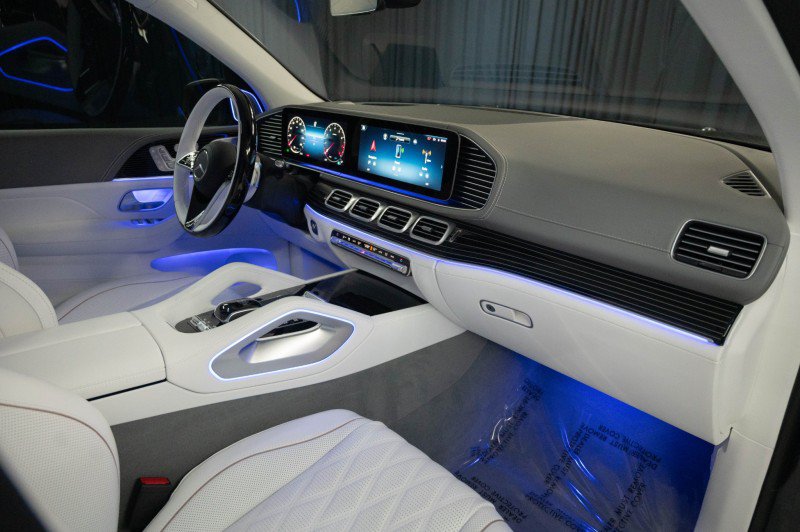 New 2026 Mercedes-Benz Maybach GLS 600 4MATIC image 19