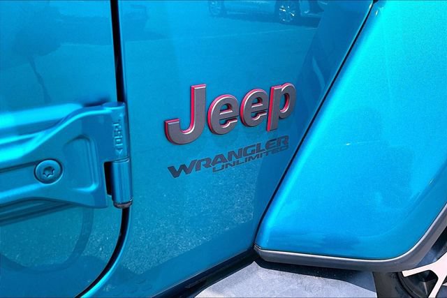 Used 2020 Jeep Wrangler Unlimited Rubicon w/ Dual Top Group AWD/4WD image 8