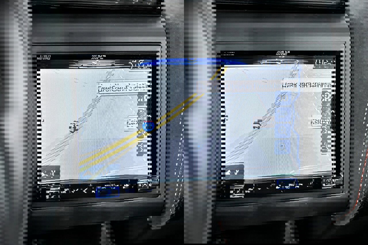 Used 2021 Lotus Evora image 32