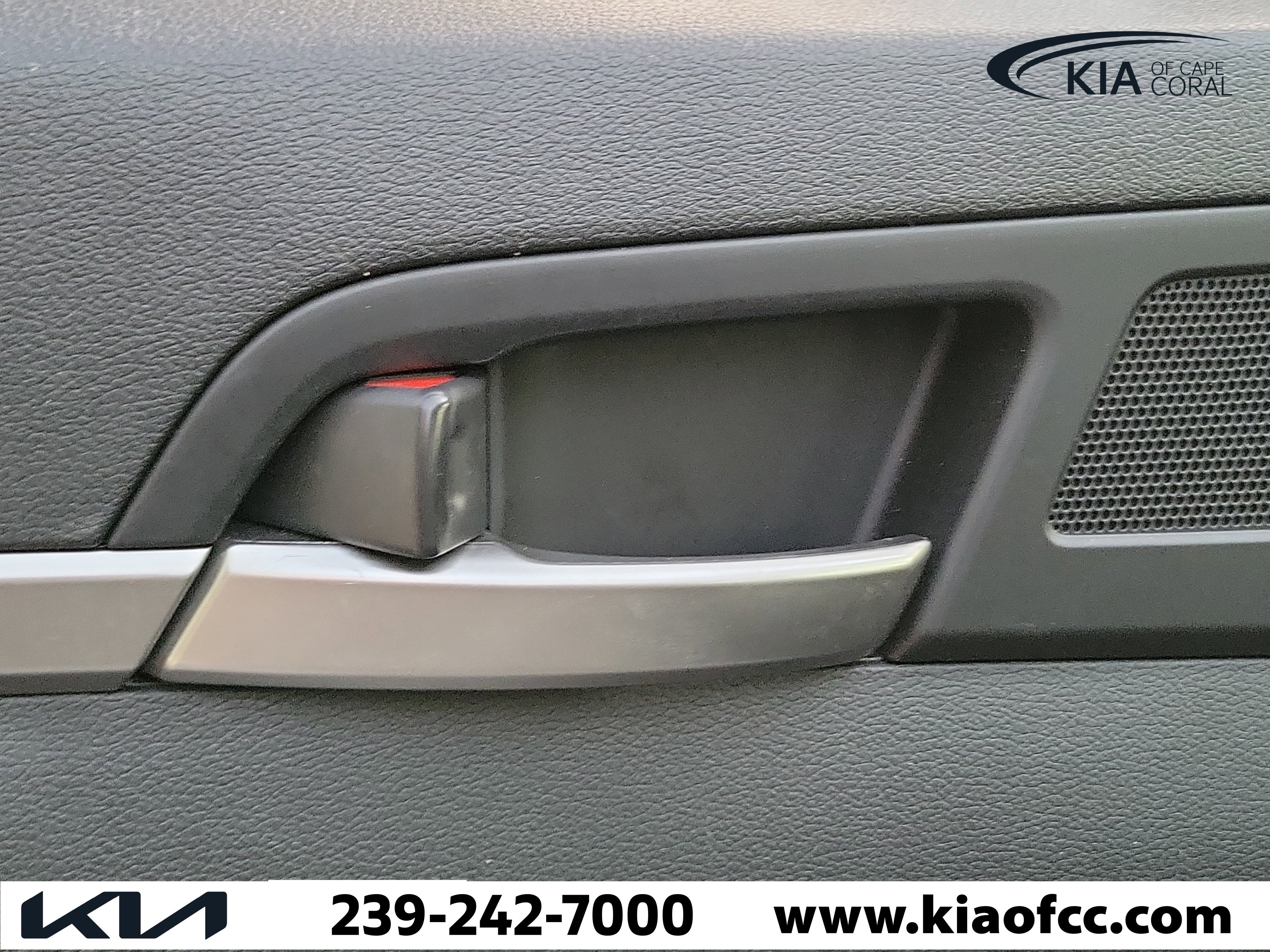 Used 2019 Hyundai Elantra Value Edition w/ Cargo Package image 15