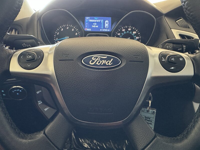 Used 2014 Ford Focus SE w/ Equipment Group 201A FWD image 19