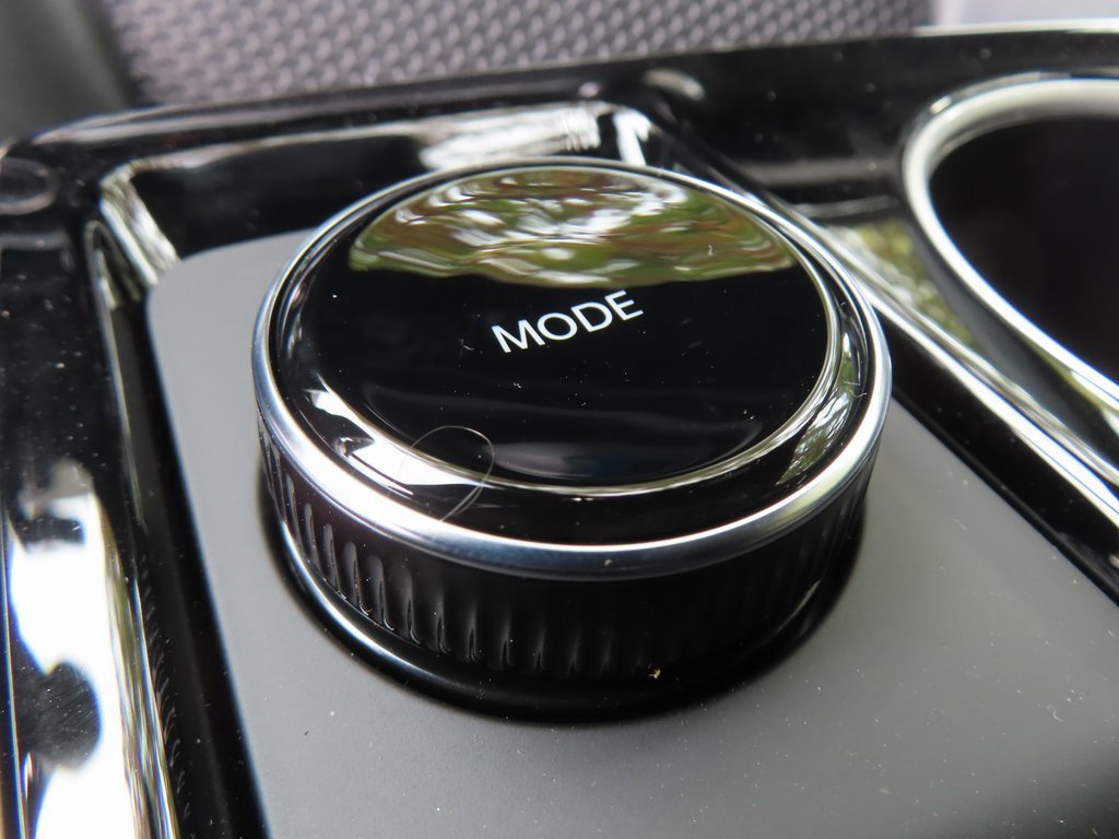 New 2026 Chevrolet Equinox LT w/ LPO, Floor Liner Package image 12