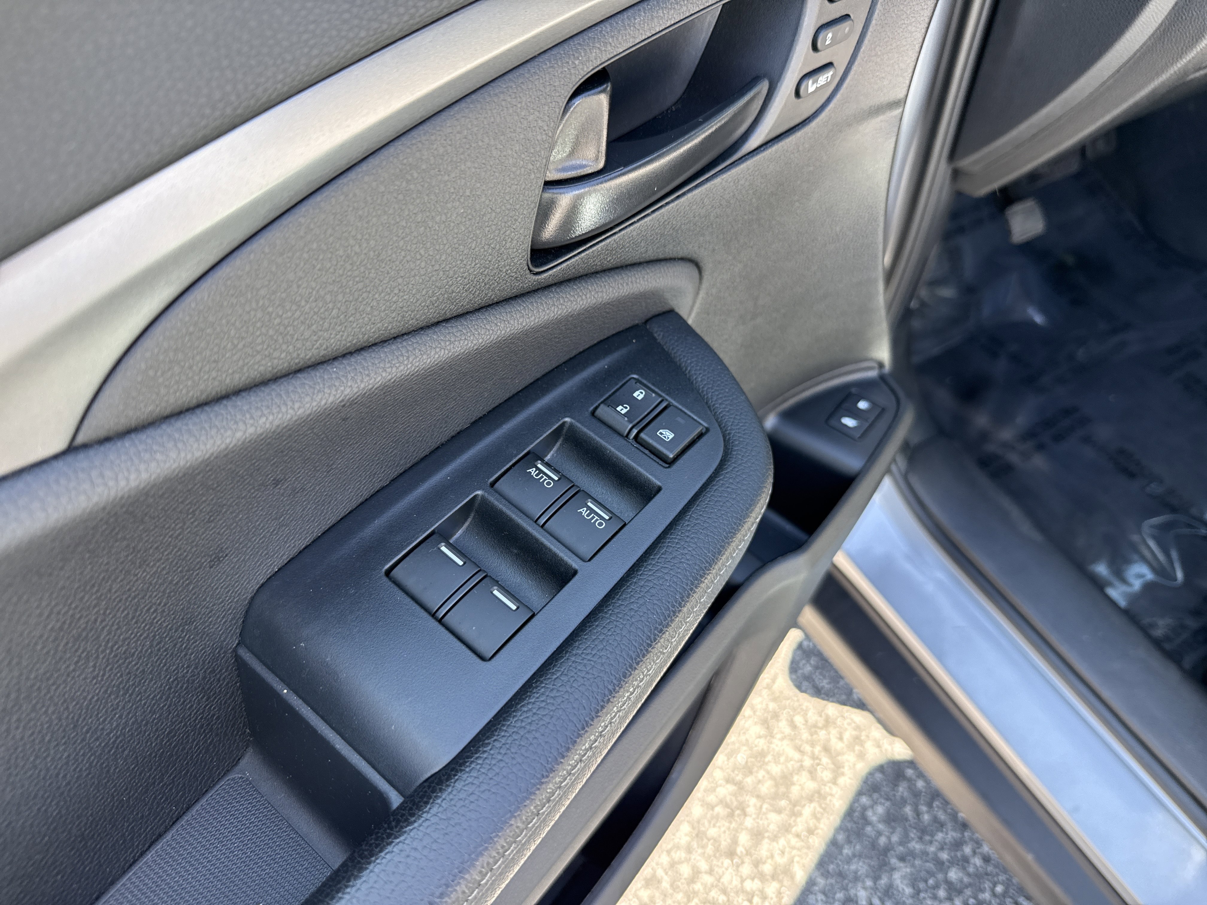 Used 2023 Honda Passport EX-L image 15