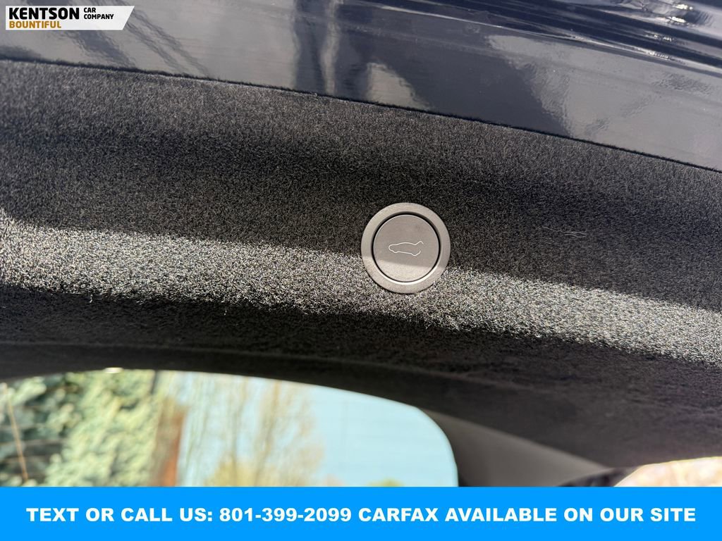 Used 2026 Tesla Model Y AWD image 38