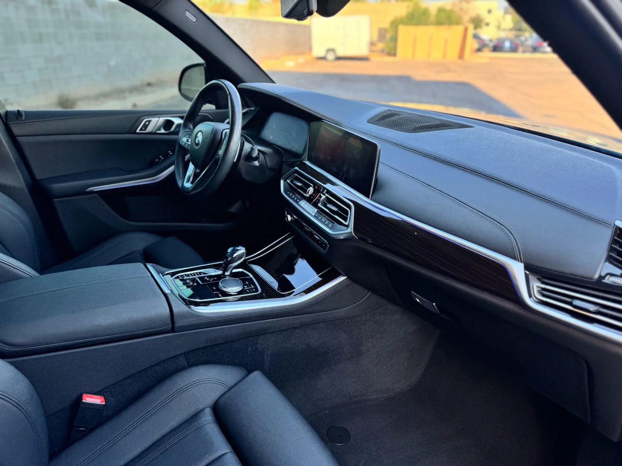 Used 2020 BMW X5 xDrive40i w/ Convenience Package image 23