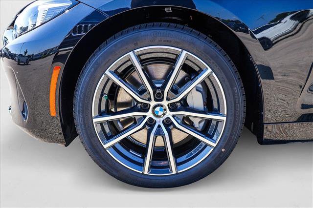 Used 2026 BMW 430i xDrive Coupe w/ Premium Package image 9