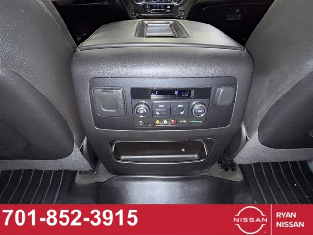 Used 2016 Chevrolet Suburban LTZ AWD/4WD image 36