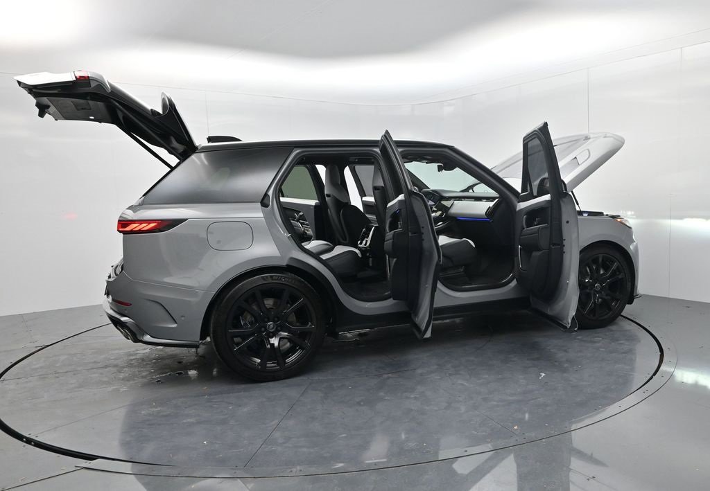 Used 2025 Land Rover Range Rover Sport SV Edition Two image 76