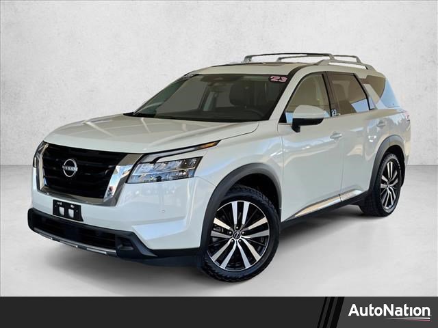 Used 2023 Nissan Pathfinder Platinum image 1