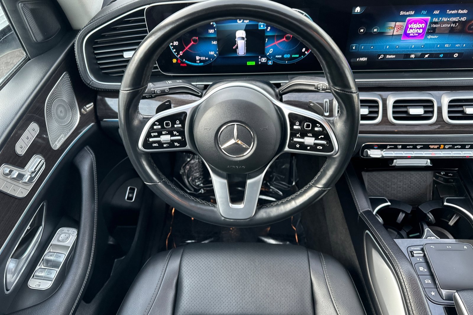 Used 2023 Mercedes-Benz GLS 450 4MATIC image 14