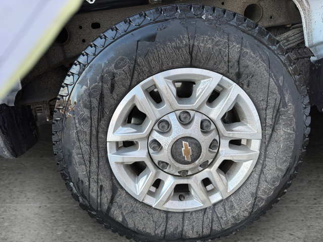 Certified 2025 Chevrolet Silverado 2500 LT w/ Convenience Package image 13