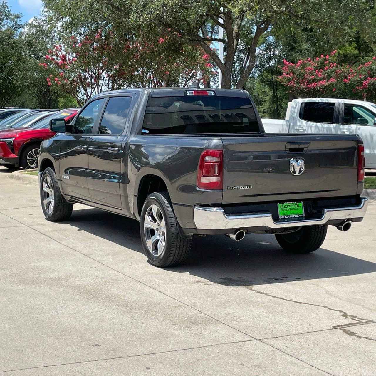 Used 2024 RAM 1500 Laramie RWD image 4
