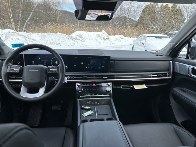 Certified 2025 Hyundai Santa Fe Limited image 12
