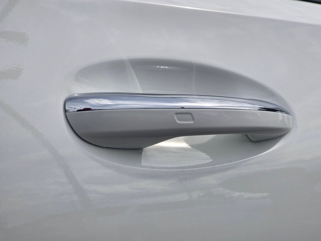 New 2026 Mercedes-Benz C 300 4MATIC Sedan image 26