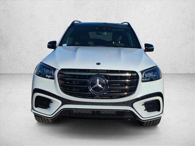 Used 2025 Mercedes-Benz GLS 450 4MATIC image 2