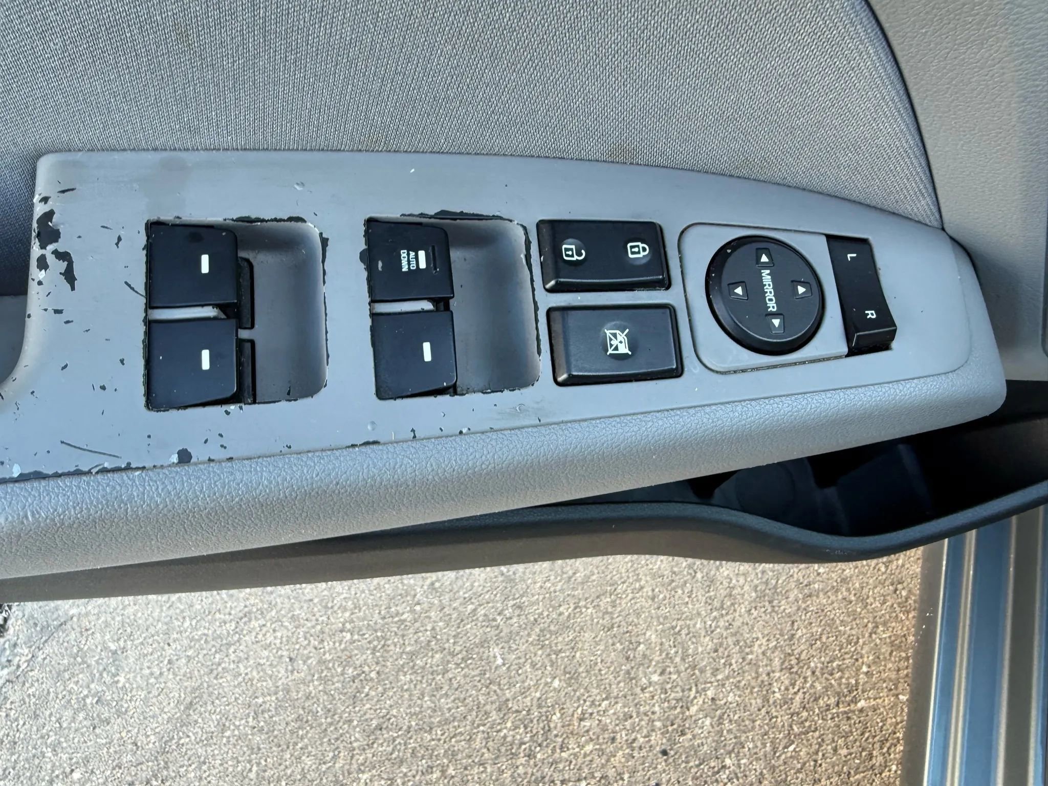 Used 2017 Hyundai Elantra SE image 8