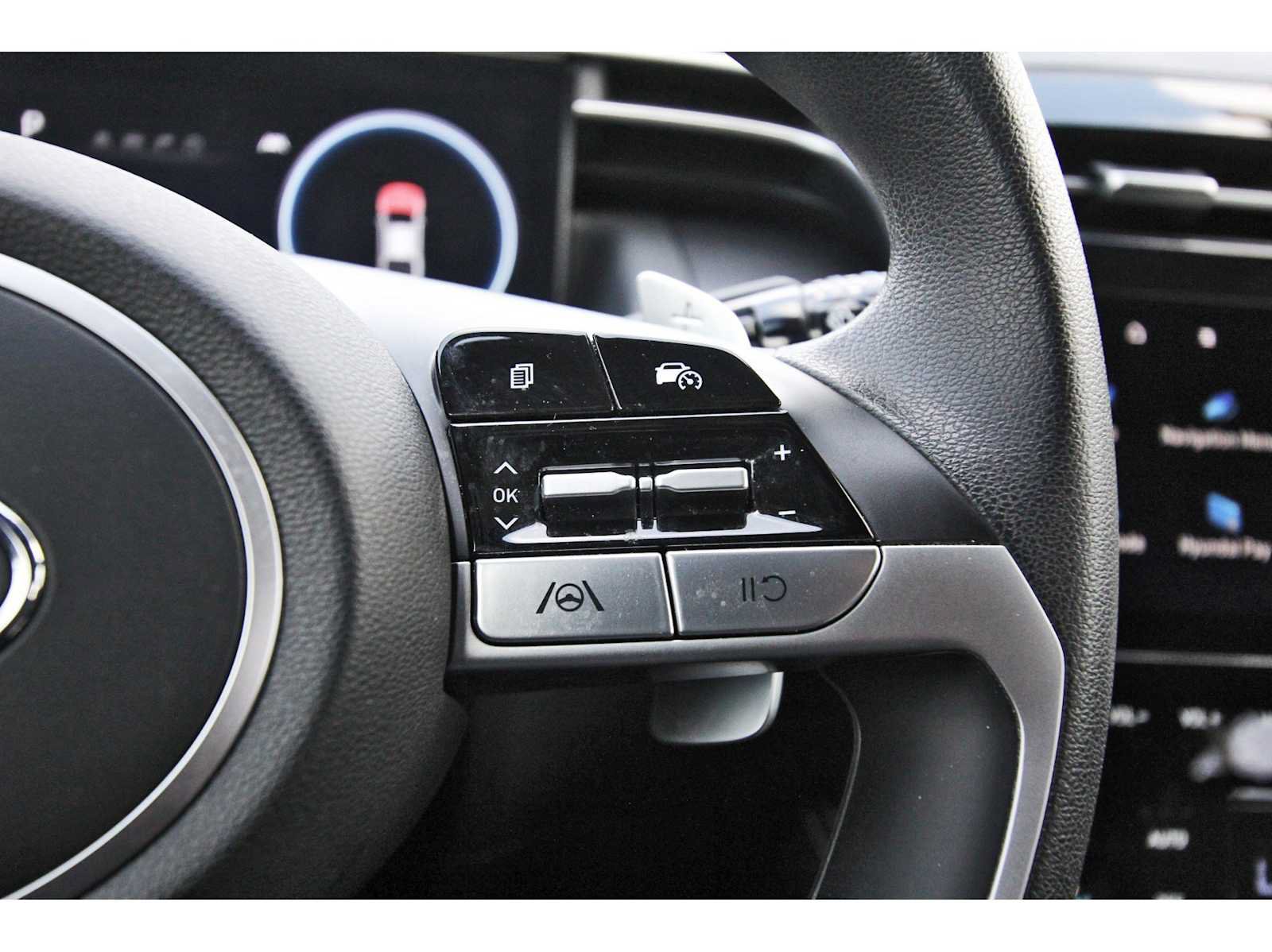 Used 2024 Hyundai Santa Cruz Night AWD/4WD image 16