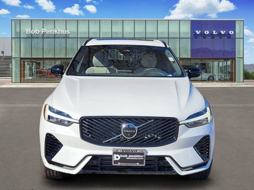 New 2026 Volvo XC60 T8 Plus w/ Protection Package Premier image 21