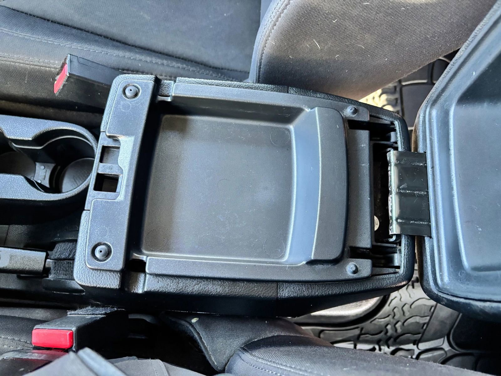 Used 2017 Jeep Wrangler Unlimited Sport w/ Quick Order Package 24S image 21