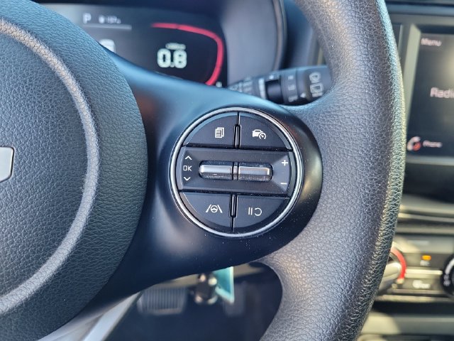 Used 2024 Kia Soul LX w/ LX Technology Package FWD image 24