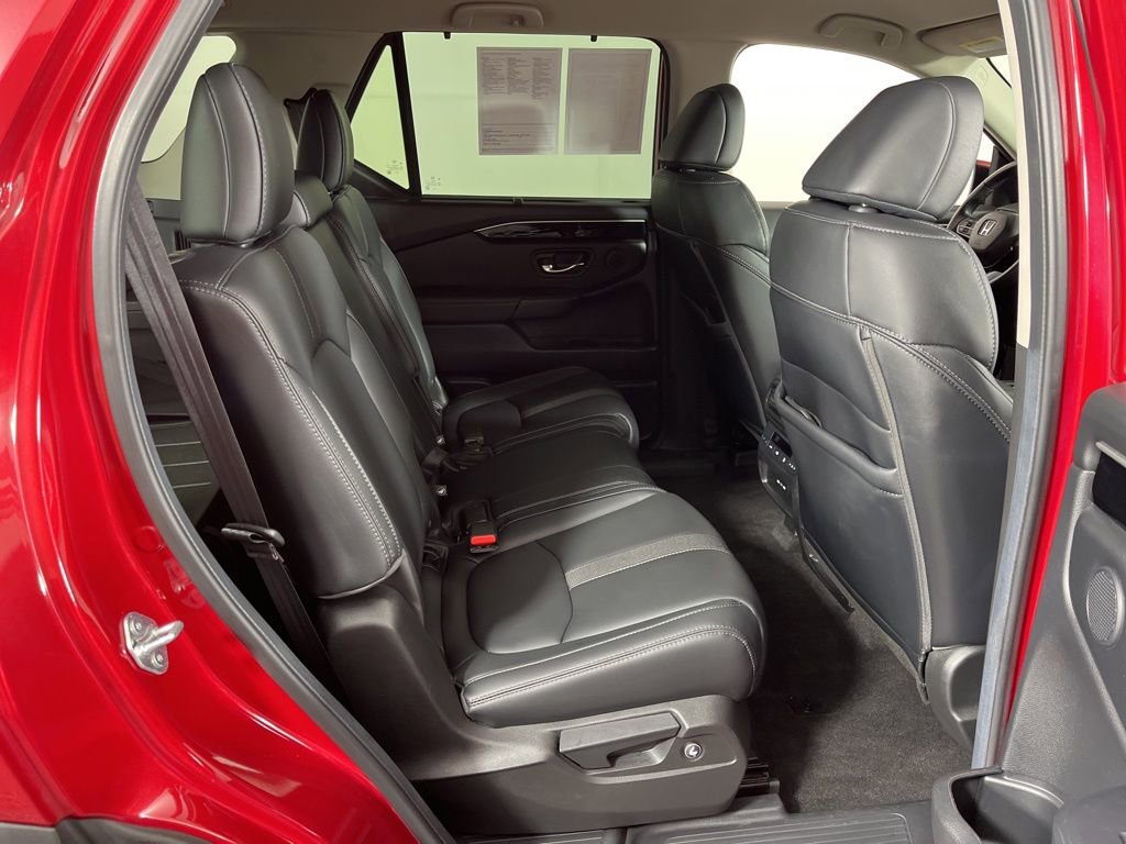 Certified 2025 Honda Pilot EX-L image 8