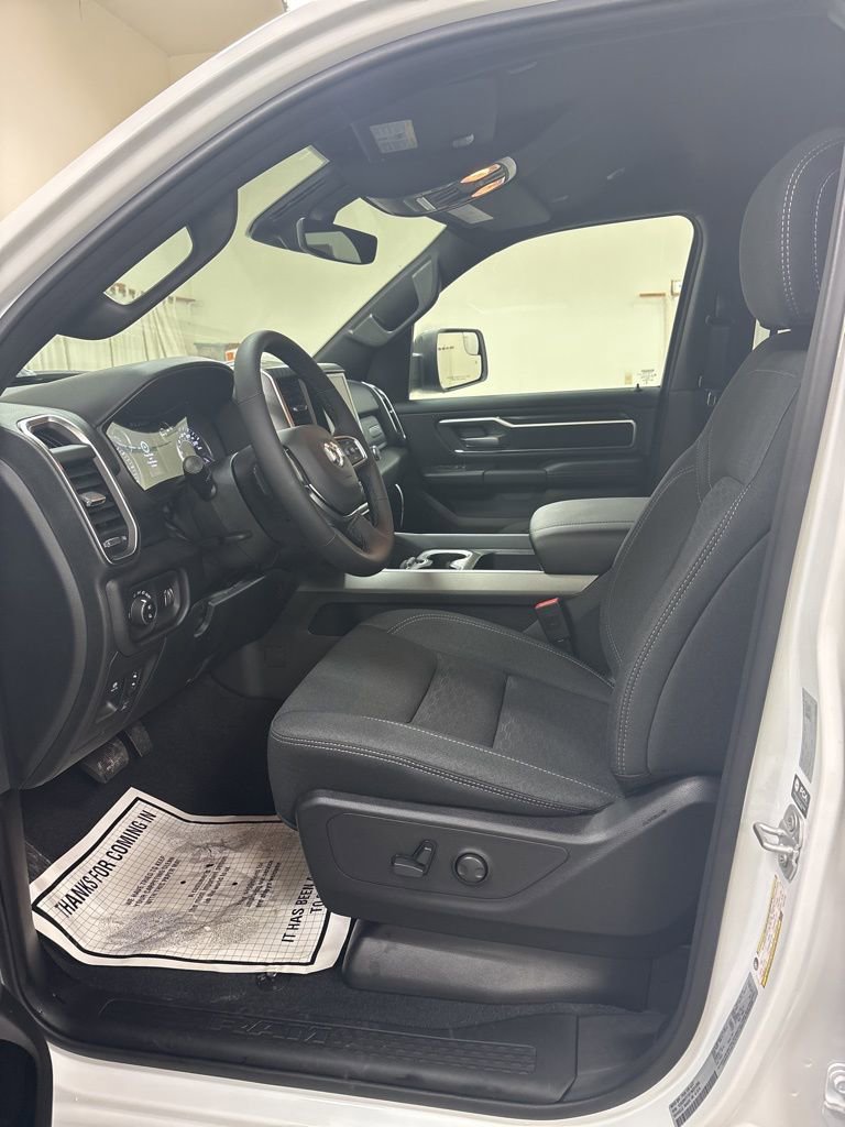New 2026 RAM 1500 Big Horn w/ Night Edition image 9