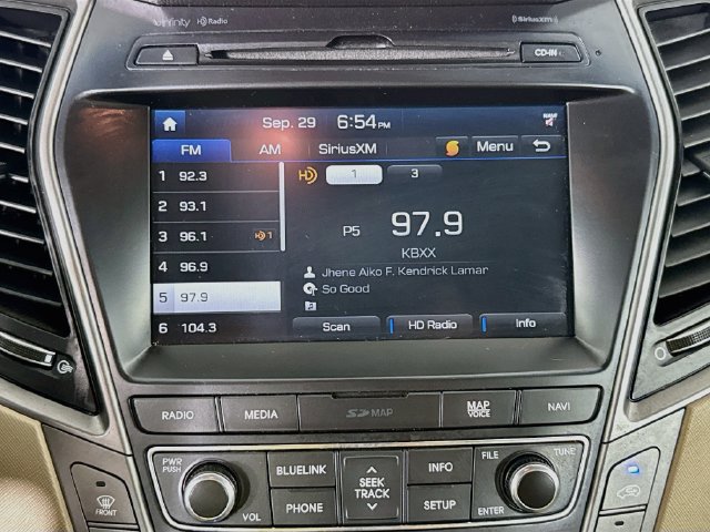 Used 2018 Hyundai Santa Fe Limited AWD/4WD image 15