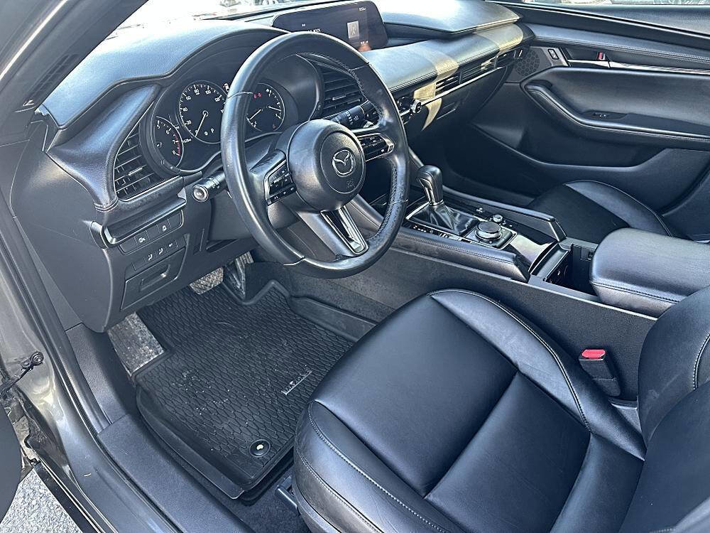 Used 2024 MAZDA MAZDA3 s image 9