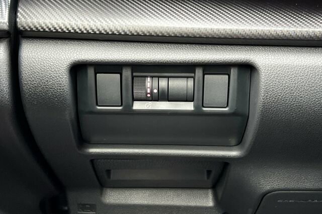 New 2025 Subaru Crosstrek 2.0i Premium w/ Crosstrek Mirror Package image 30