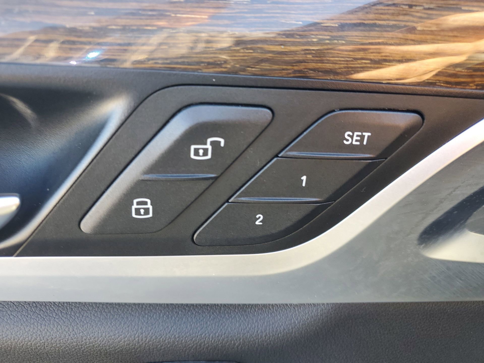 Used 2019 BMW X3 M40i w/ Driving Assistance Package image 19