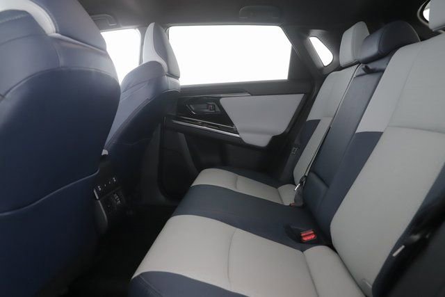 Used 2023 Subaru Solterra Limited image 26