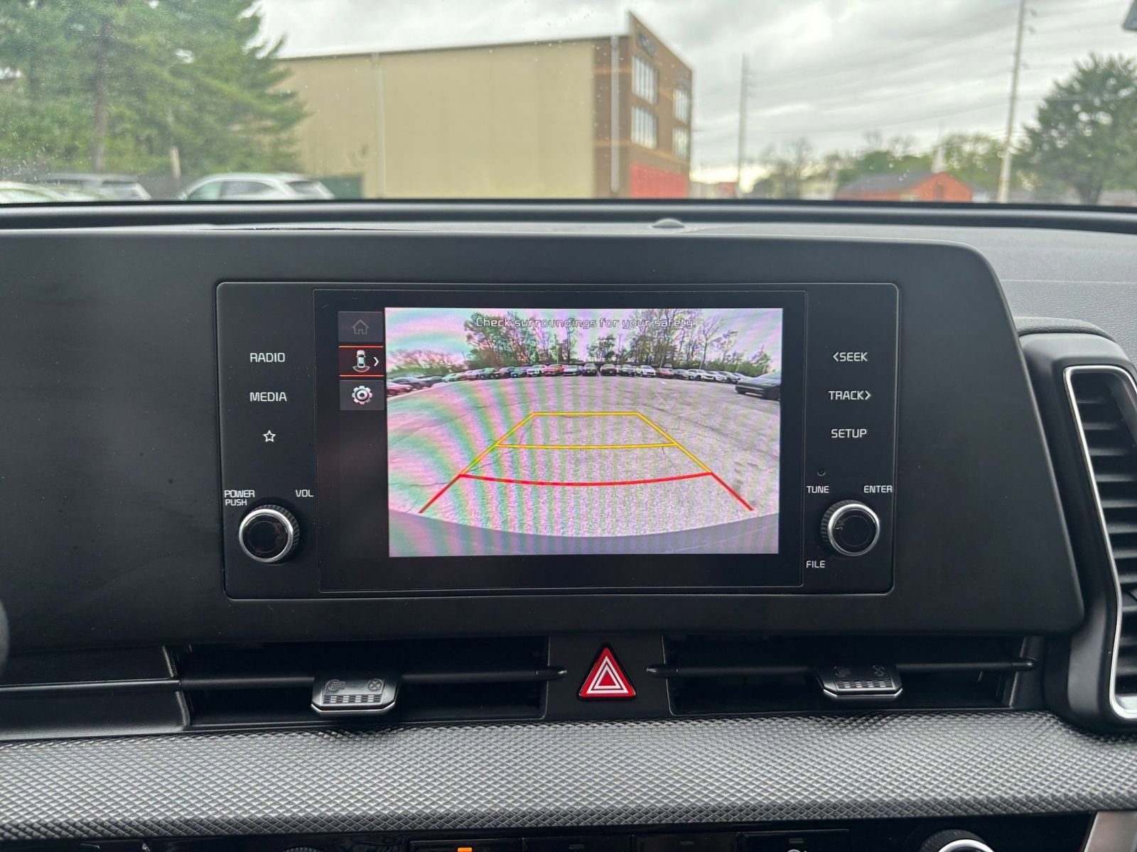 Used 2025 Kia Sportage LX image 22