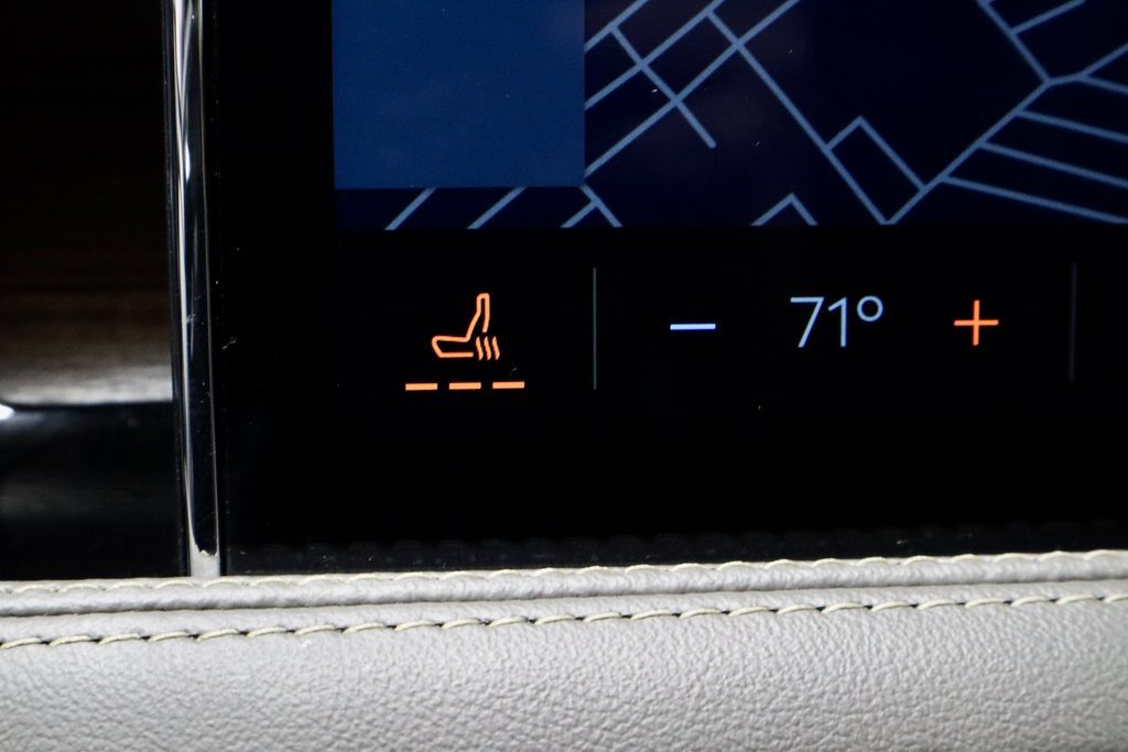 Used 2024 Lincoln Corsair Reserve w/ Equipment Group 201A image 5